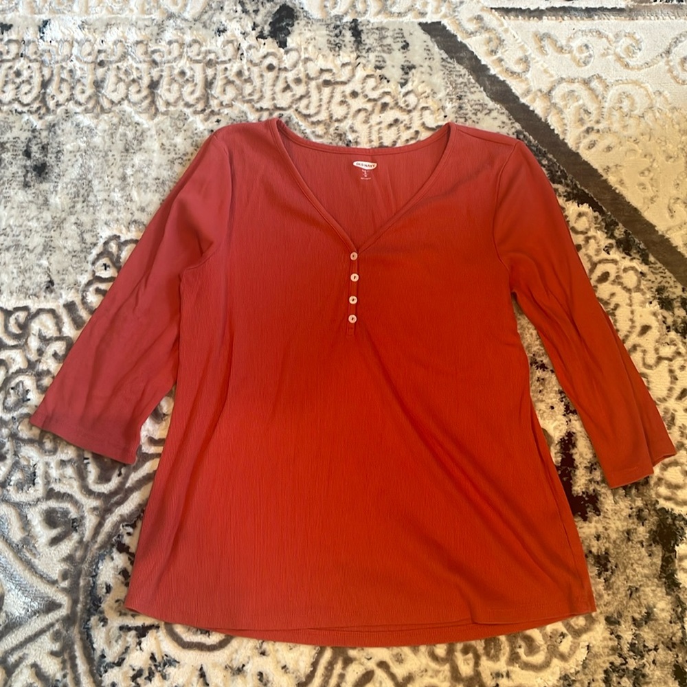 Old Navy 3/4 long sleeve shirt